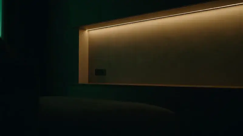 Standbild aus dem Video „Start“